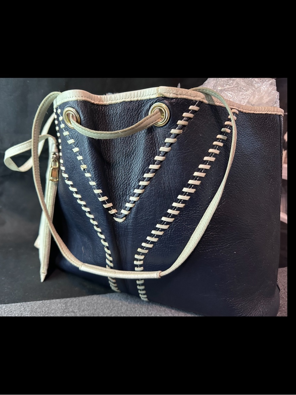 Yves Saint Laurent Neo Reversible Tote Authentic - Picture 3 of 12